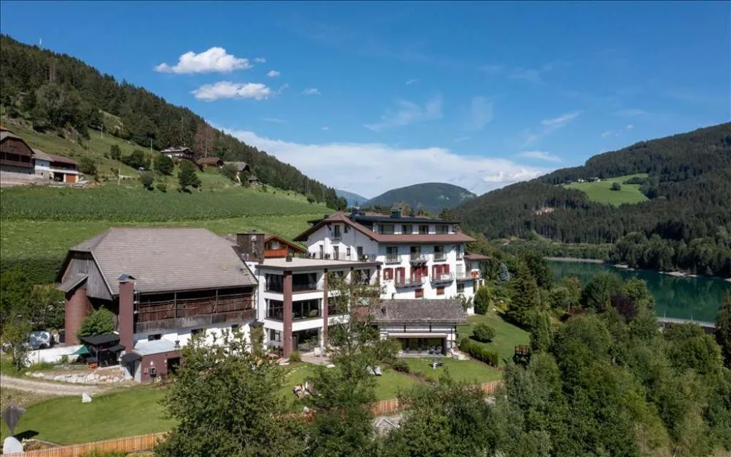 Esterno