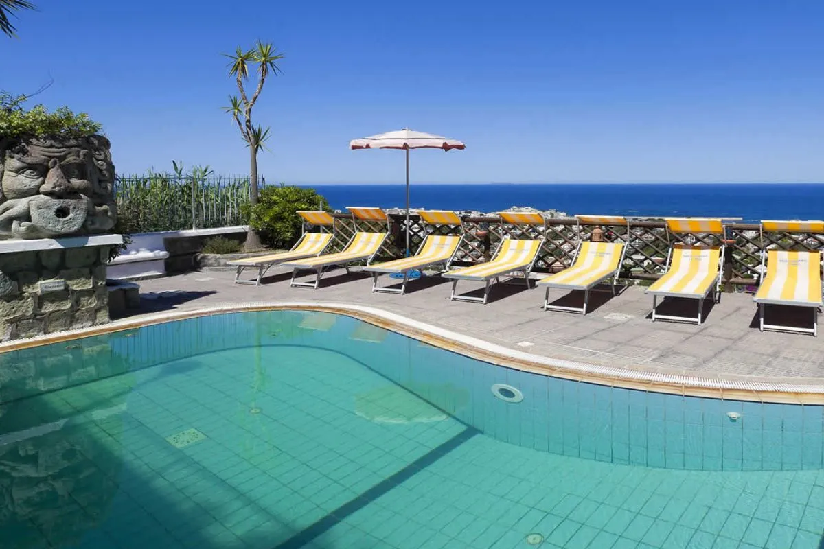 Hotel Residence la Rosa - Piscina scoperta