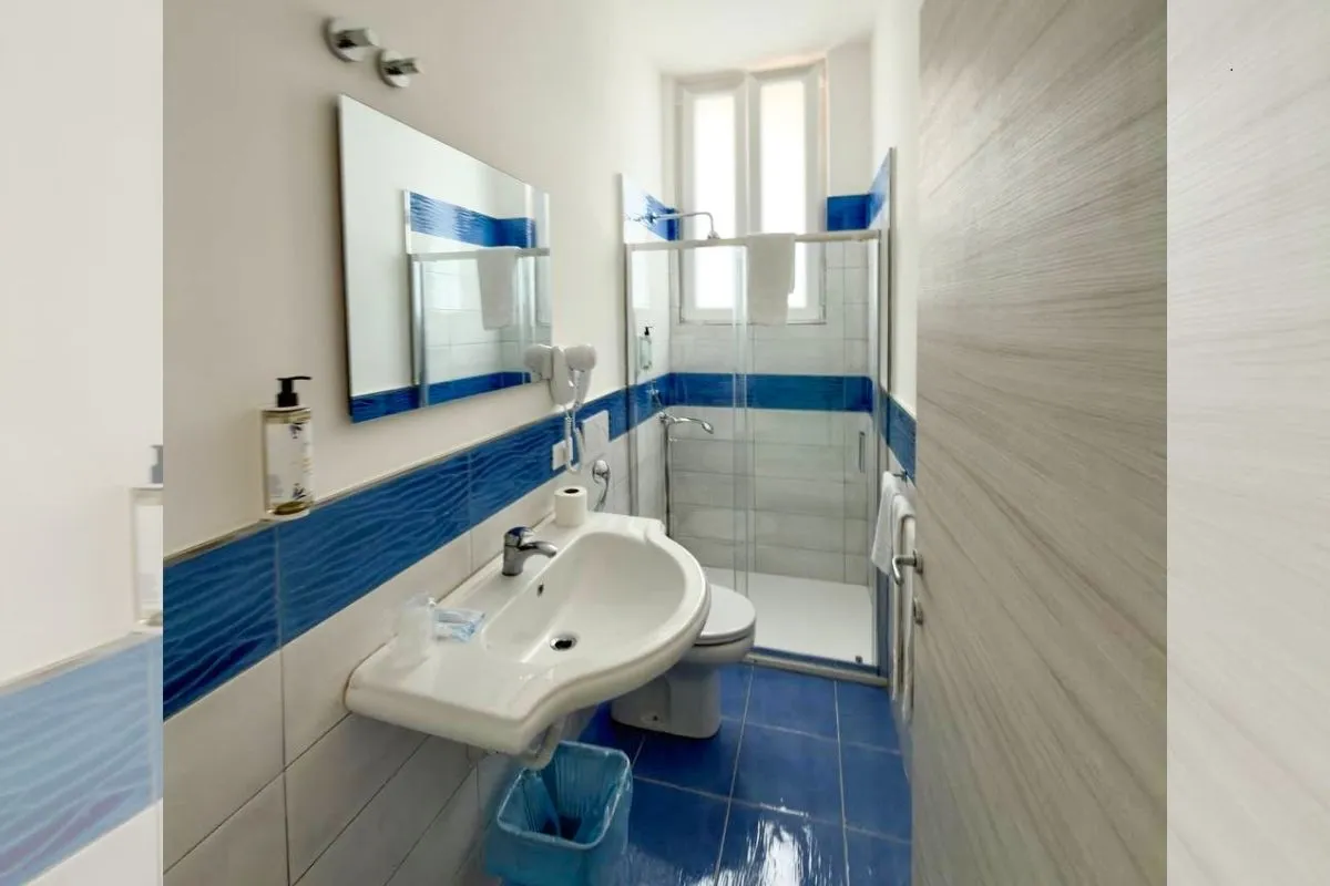 Av Club Terme Colella - bagno Quadrupla Superior