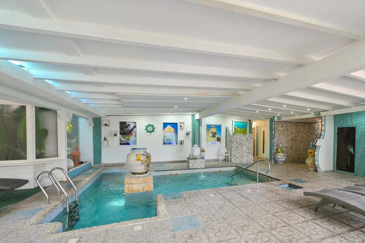 La Villa Resort e Spa - Piscina termale coperta