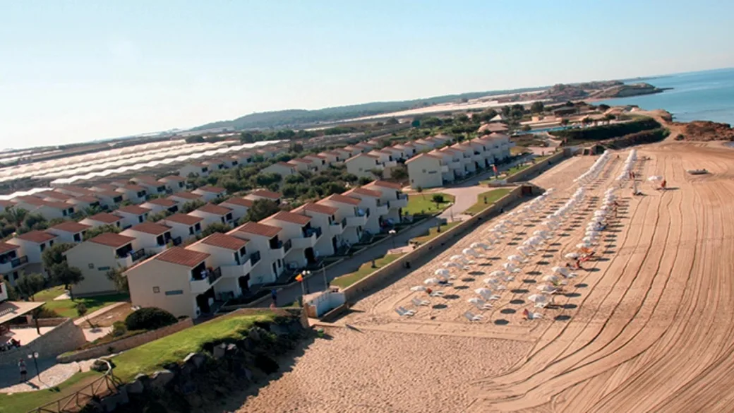Kamarina Resort